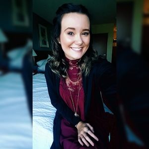 Meet your Posher, Mackenzi